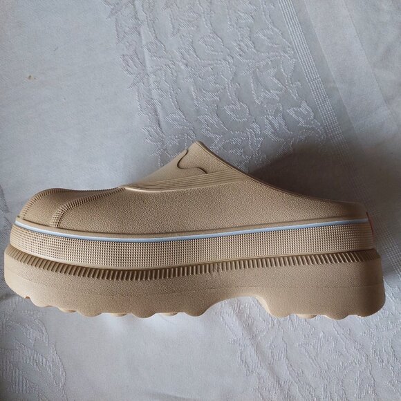 Sorel CARIBOU™ Lightweight Clog, Size 10 - Picture 3 of 7